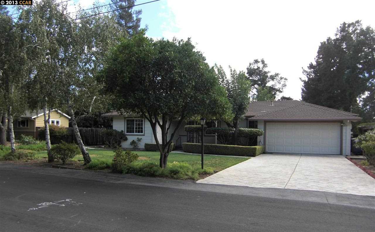 Property Photo:  1661 Georgia Dr  CA 94519-1921 