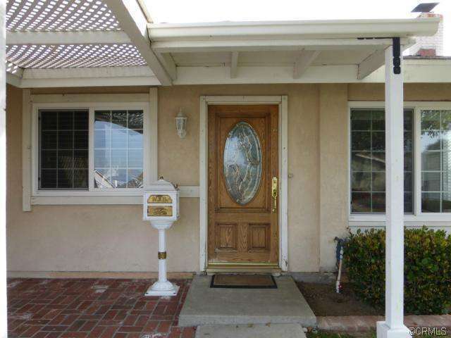 Property Photo:  4530 Avenida Del Este  CA 92886 