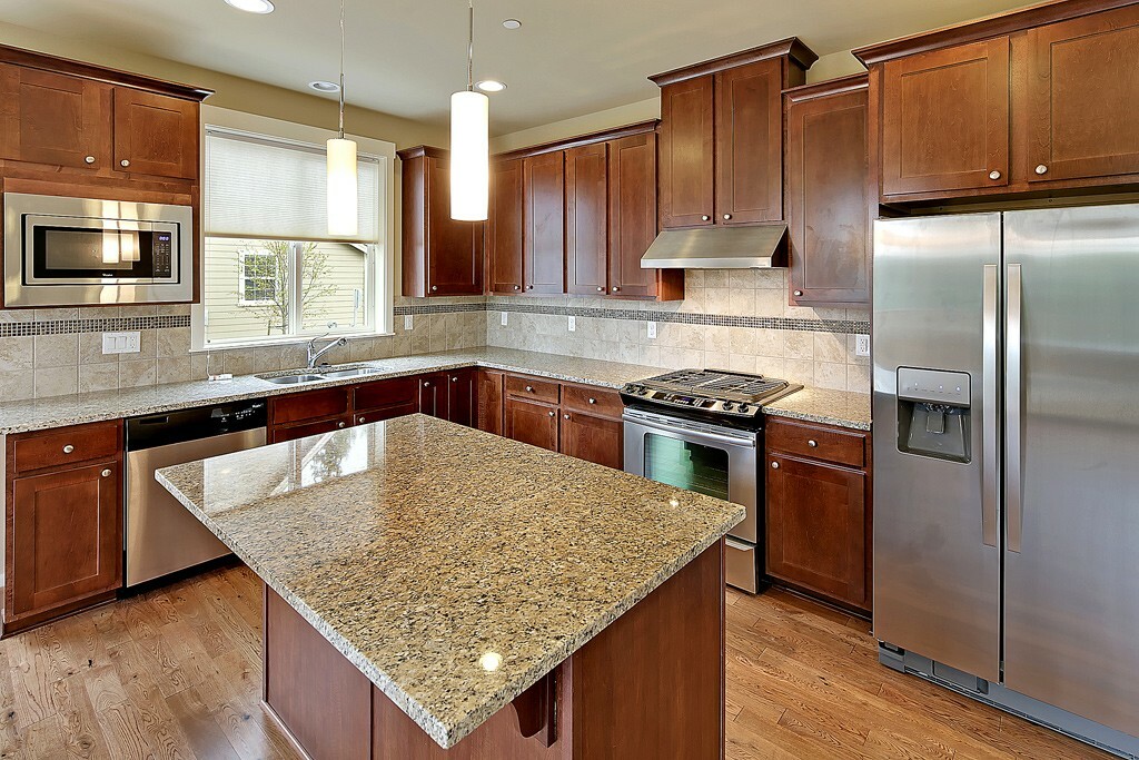 Property Photo: 11304 178th Place NE WA 98052