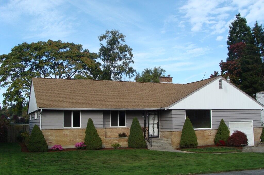 Property Photo: 2118 N 172nd St WA 98133