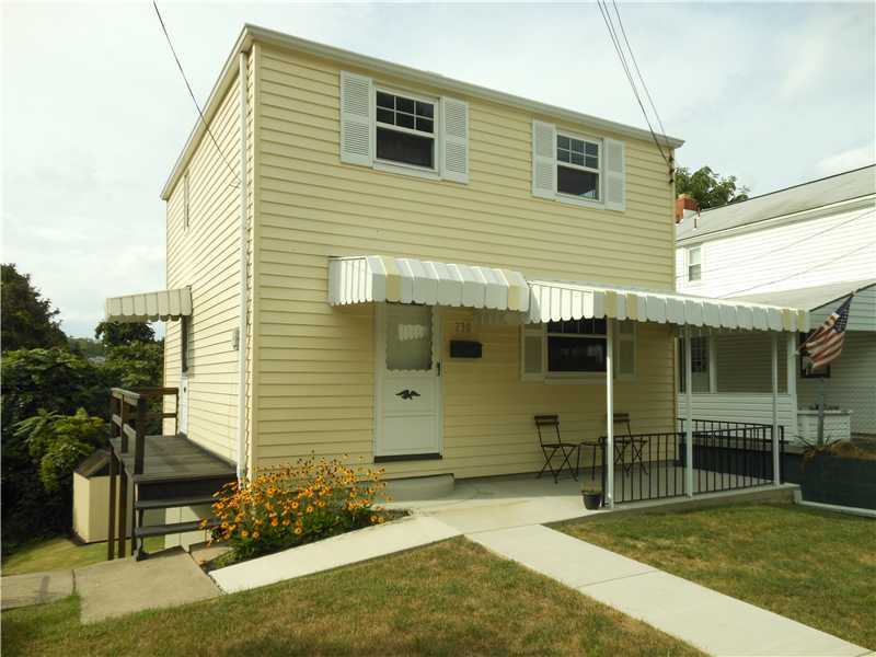 Property Photo:  730 Hestor Dr  PA 15220 