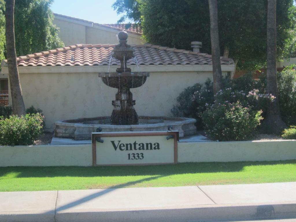 Property Photo: 1333 E Morten Avenue 124 AZ 85020