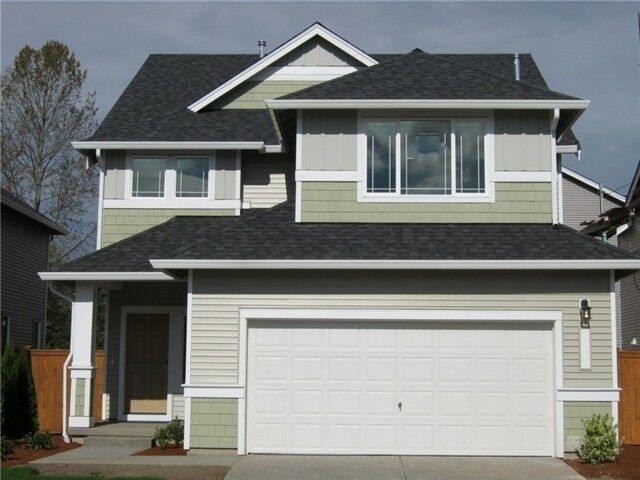Property Photo: 16926 SE 262 St WA 98042