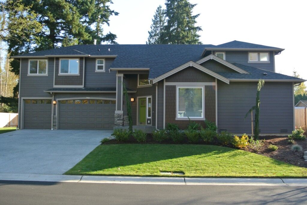Property Photo: 22317 38th Ave SE WA 98021