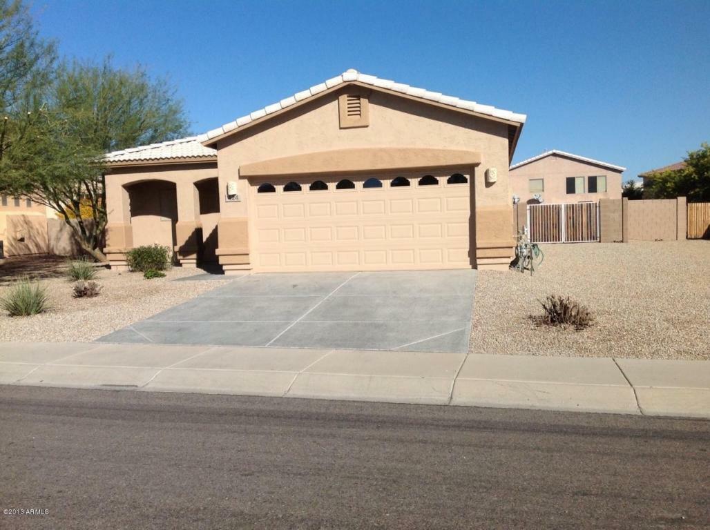 Property Photo:  424 E Shawnee Road  AZ 85143 