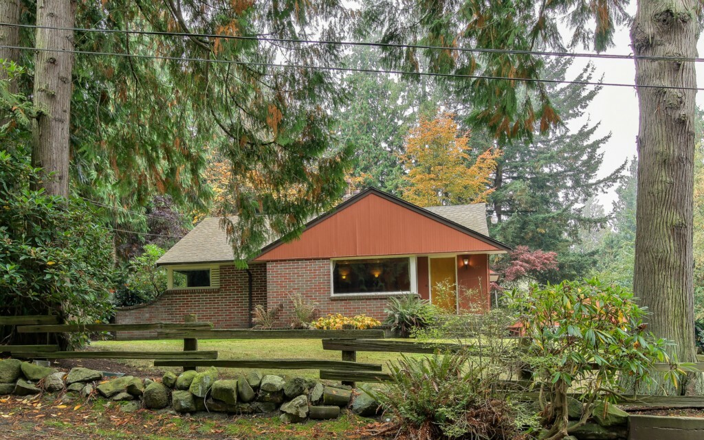Property Photo: 925 N 16th St WA 98273