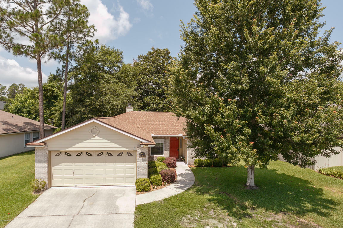 Property Photo:  1498 Starboard Drive  FL 32003 