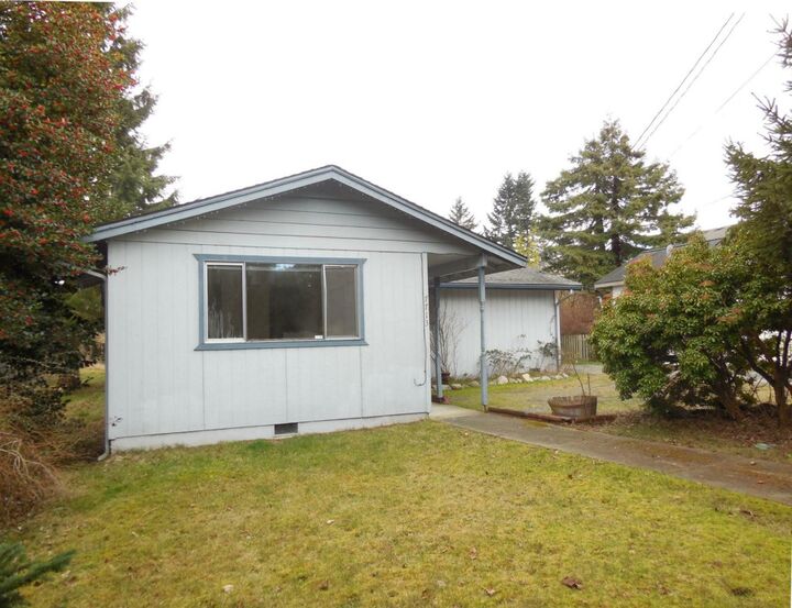Property Photo:  7713 Beverly Blvd  WA 98203 