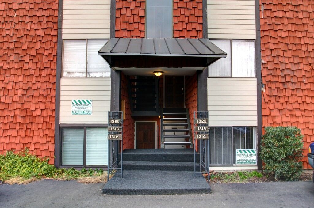 Property Photo: 1314 Orleans St WA 98229