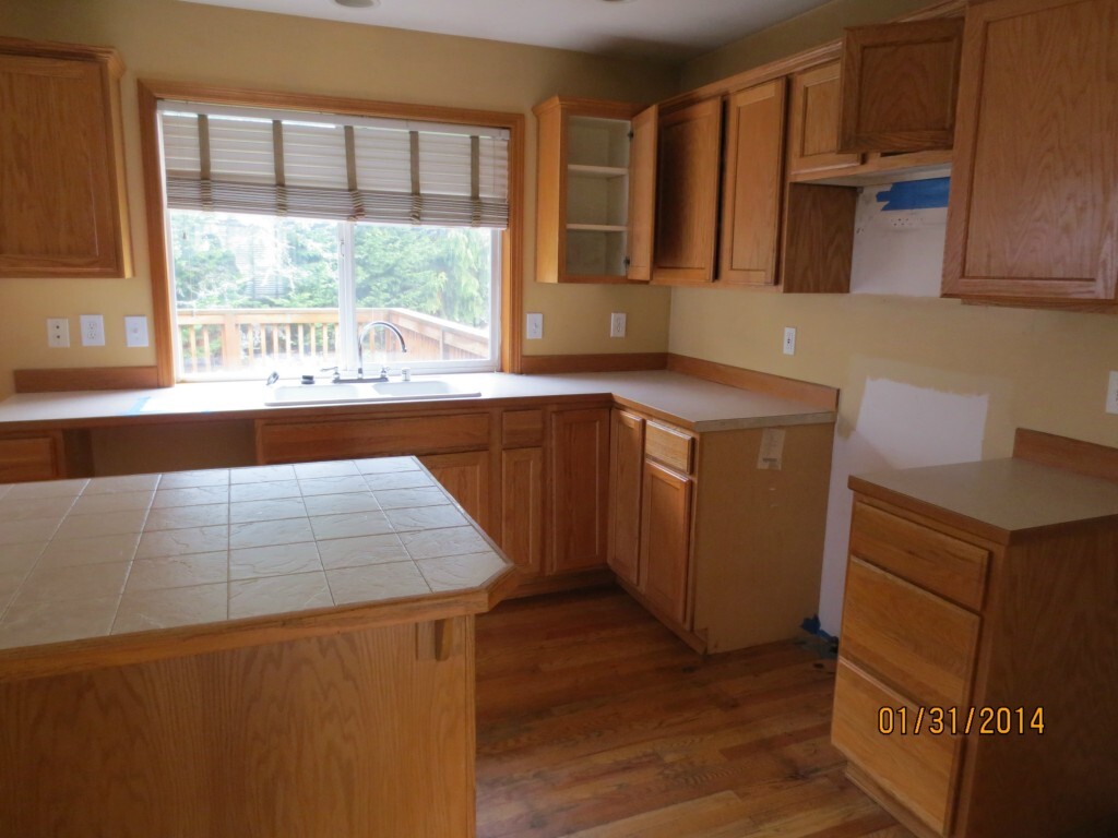 Property Photo: 8005 3rd St NE WA 98258