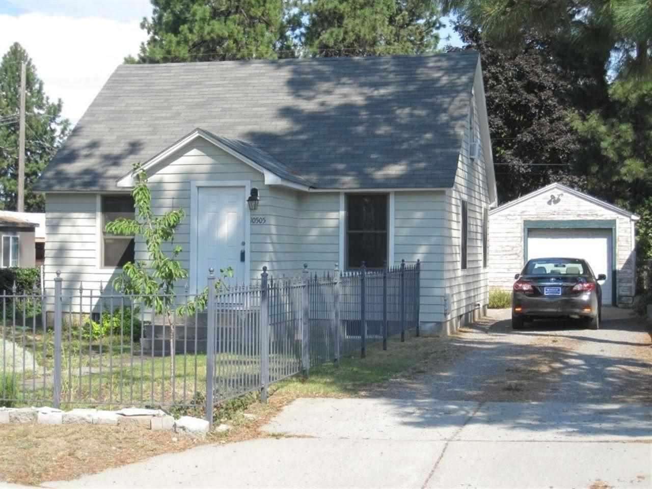 Property Photo: 10505 E 14th Ave WA 99206