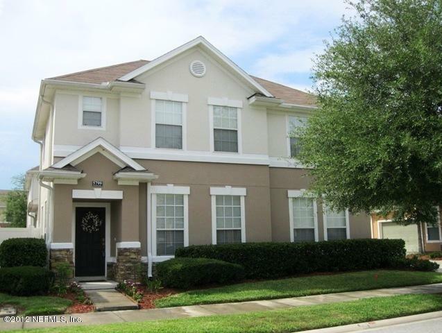 Property Photo:  5799 Sandstone Way  FL 32258 