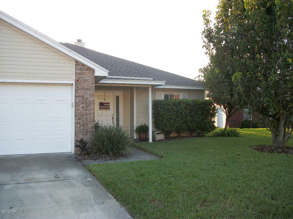 Property Photo: 1838 Sutton Lakes FL