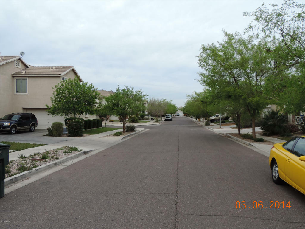 Property Photo:  7010 S 41st Drive  AZ 85041 