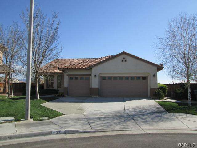 Property Photo:  331 Shetland Court  CA 92582 