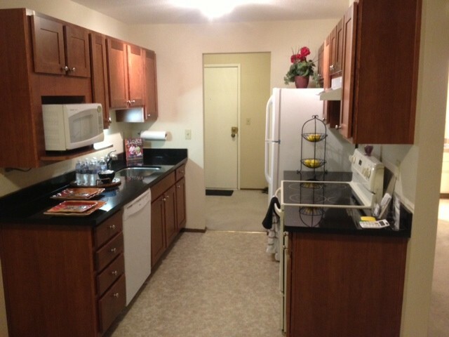 Property Photo: 10110 Greenwood Avenue N 302 WA 98133