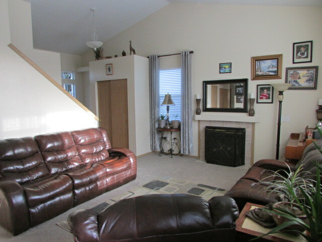 Property Photo:  2408 N 24th Place  WA 98273 