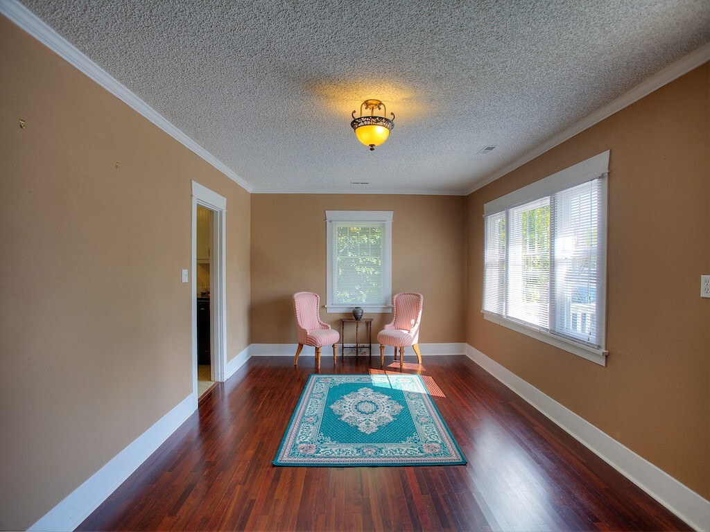 Property Photo: 719 3rd Ave NW WA 98371
