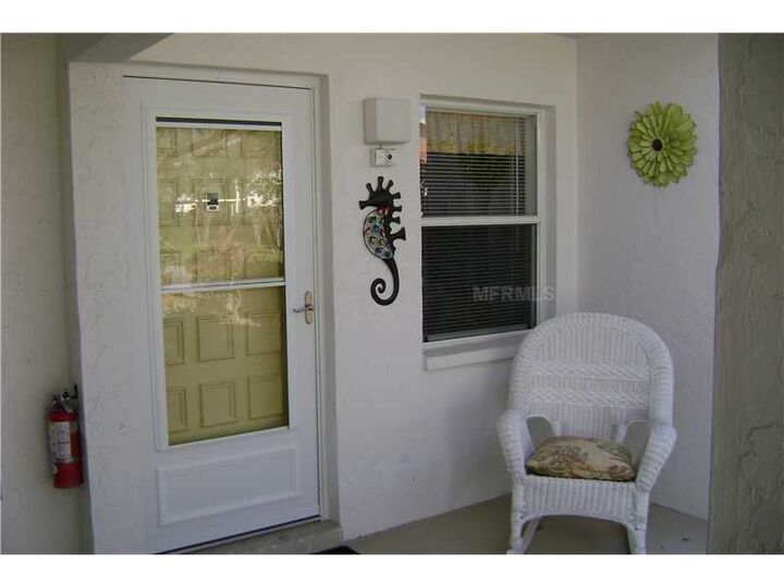 Property Photo: 771 Village Circle 122 FL 34292