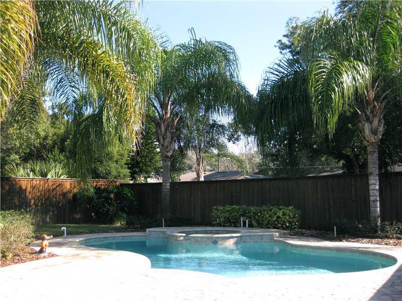 Property Photo:  521 Altaloma Avenue  FL 32803 