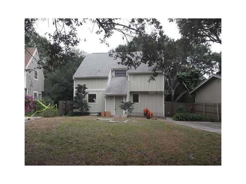 Property Photo:  4521 Groveland Avenue  FL 34231 