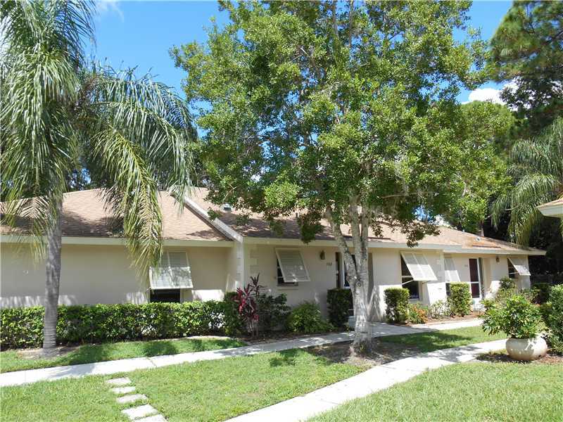 Property Photo: 768 N Jefferson Avenue 768 FL 34237