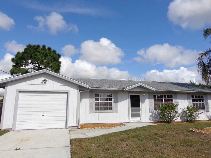 Property Photo:  10146 Stonecrop Avenue  FL 34224 