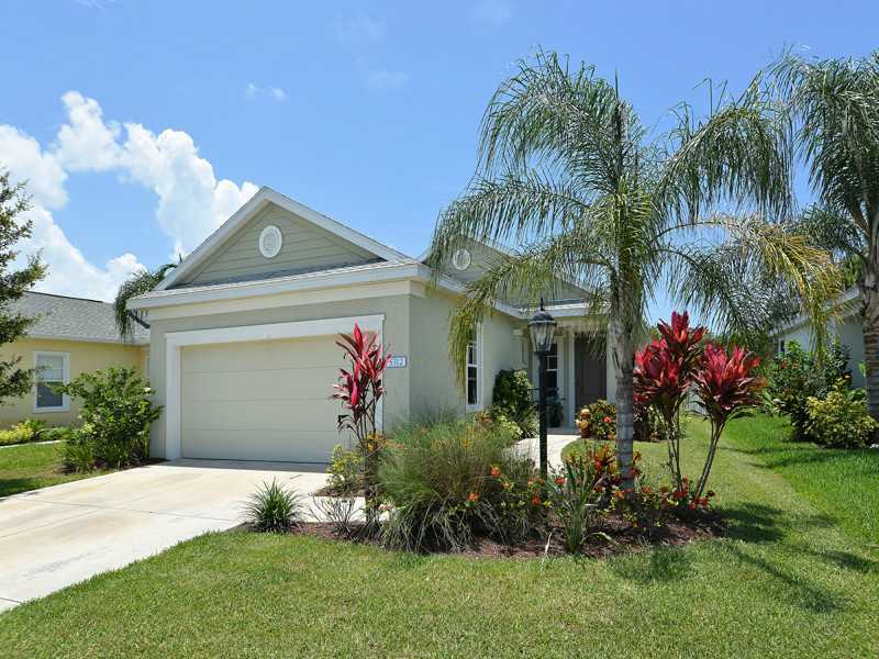 Property Photo: 5312 Aqua Breeze Drive FL 34208