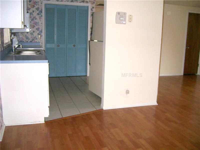 Property Photo: 5428 Lisa Circle FL 33542