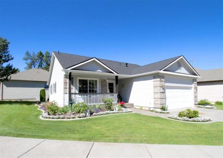 528 E Bridlewood Ln  Spokane WA 99224 photo