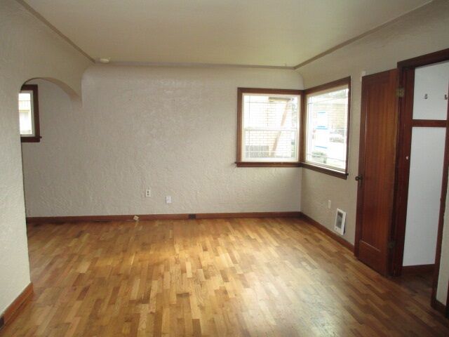 Property Photo:  3853 S G St  WA 98418 