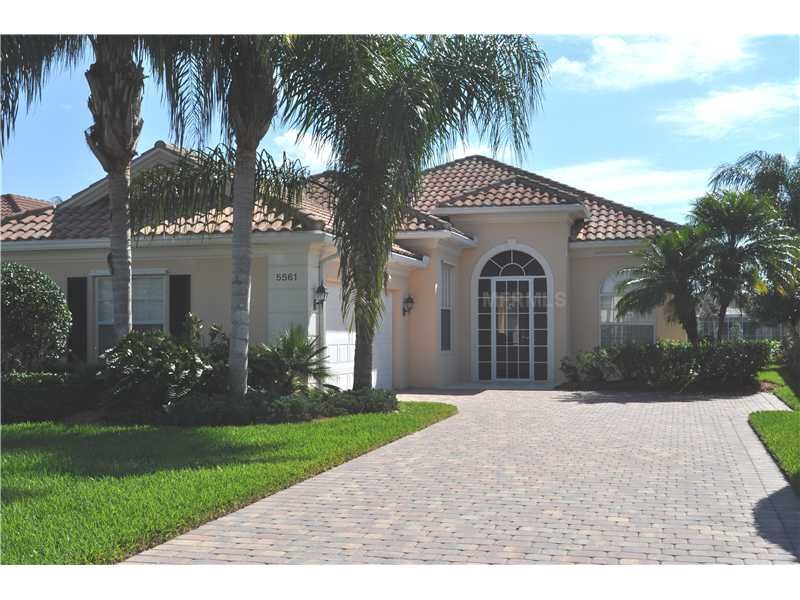 Property Photo:  5561 Carmona Place  FL 34238 