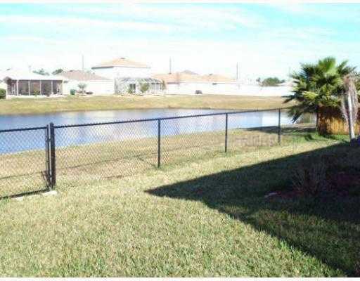 Property Photo:  12812 Standbridge Drive  FL 33579 