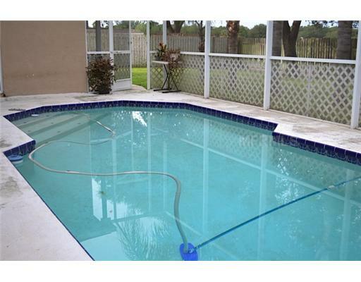 Property Photo:  3809 Saddle Ridge Street  FL 33596 