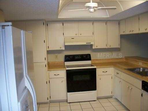 Property Photo:  3131 Glen Elyn Boulevard 12  FL 34237 