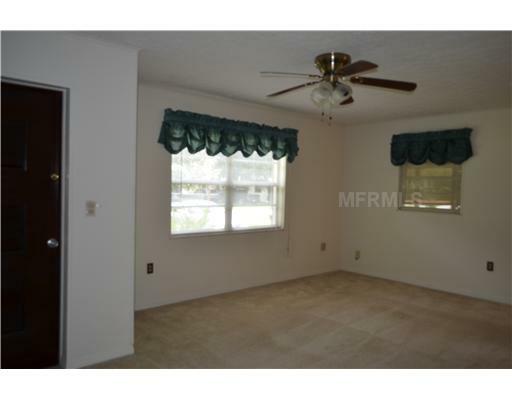 Property Photo:  2015 Pleasant Acre Drive  FL 33566 