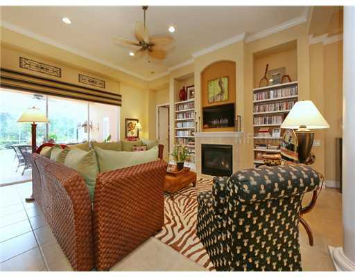 Property Photo:  6915 Lennox Place  FL 34201 