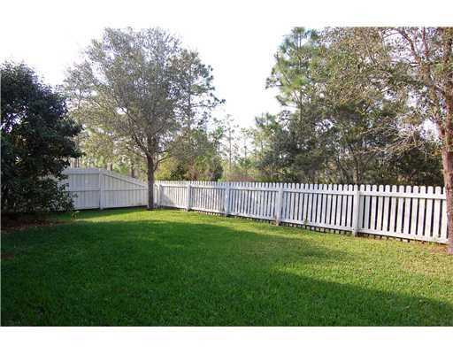 Property Photo:  9833 Oak Crest Road  FL 32829 