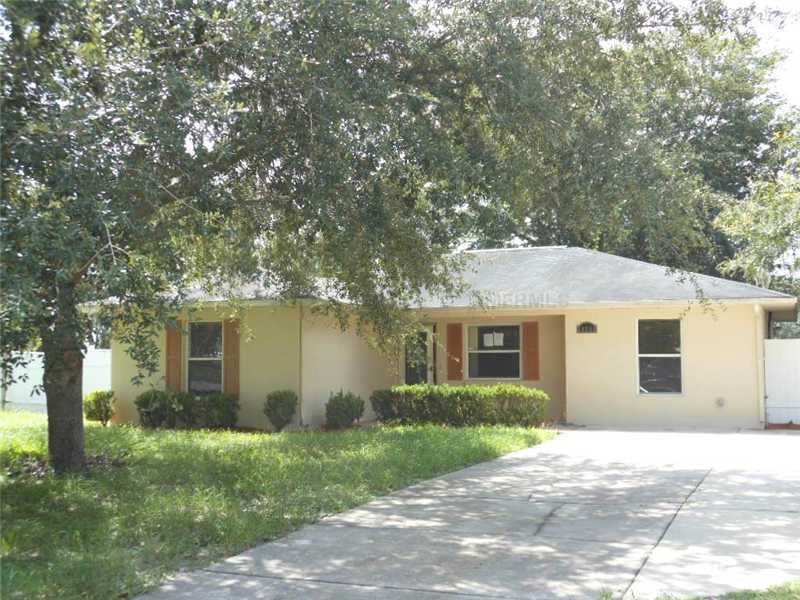 Property Photo:  39596 Meadowood Loop  FL 33542 