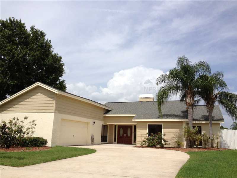 Property Photo:  5813 Galleon Way  FL 33615 