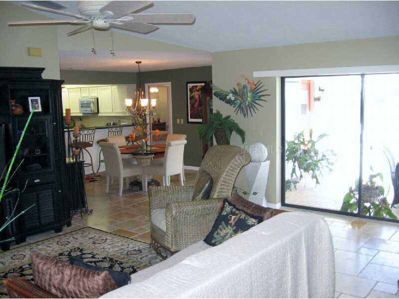 Property Photo:  1315 Falcon Road  FL 34293 