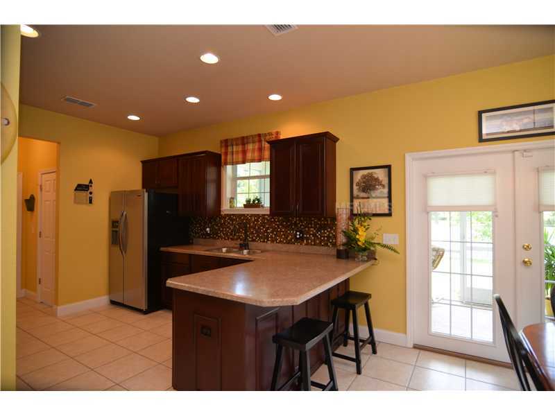 Property Photo:  705 W Terrace Drive  FL 33563 