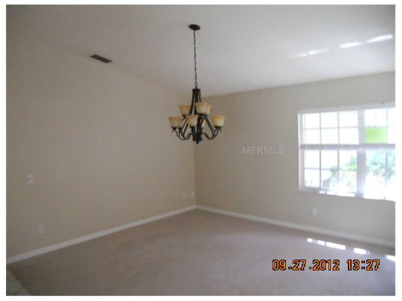 Property Photo:  702 Stratfield Drive  FL 33549 