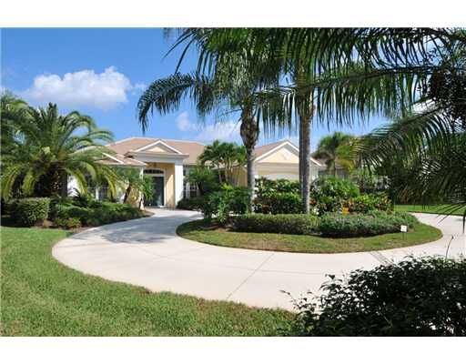 Property Photo:  7015 Lancaster Court  FL 34201 