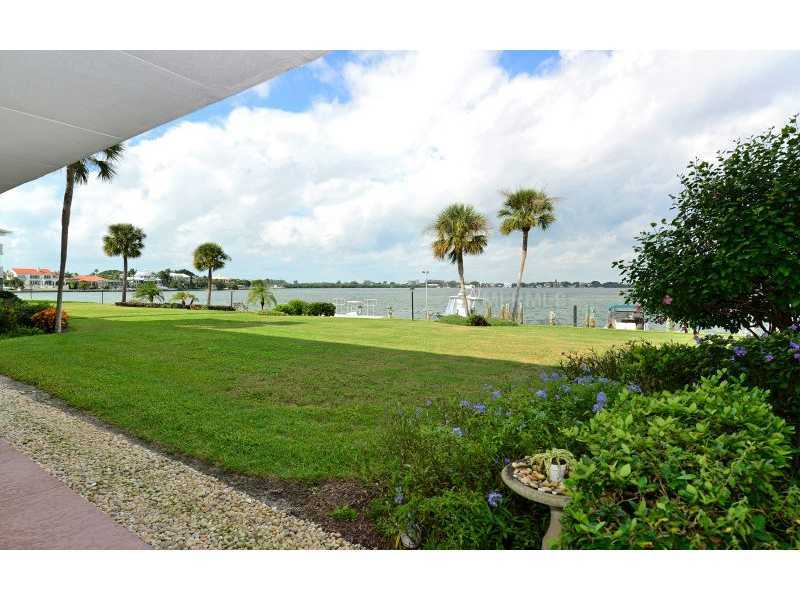 Property Photo:  763 John Ringling Boulevard 2  FL 34236 