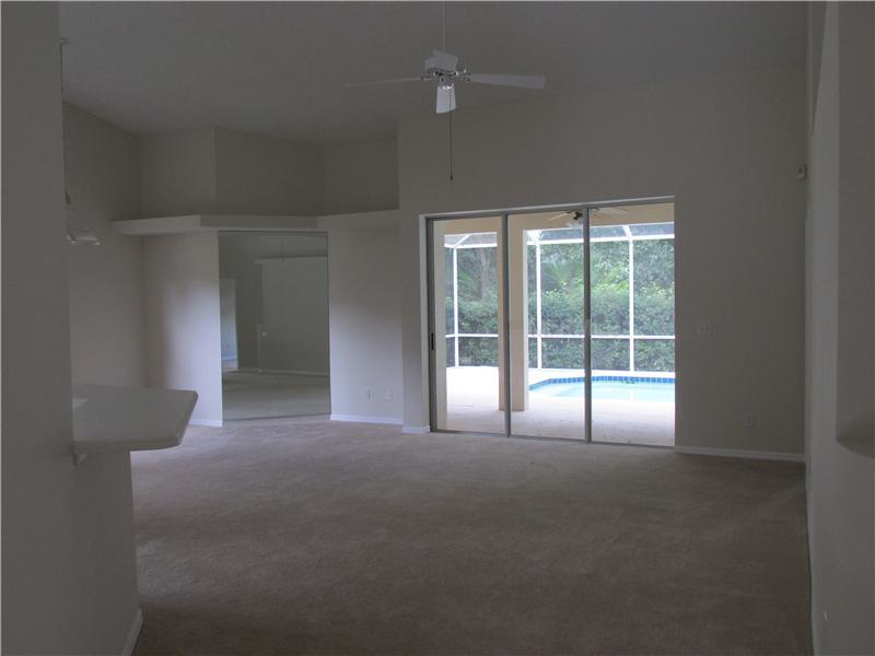 Property Photo:  4435 Beauchamp Court  FL 34243 