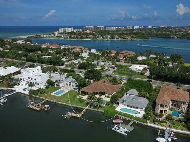 Property Photo:  1400 John Ringling Parkway  FL 34236 