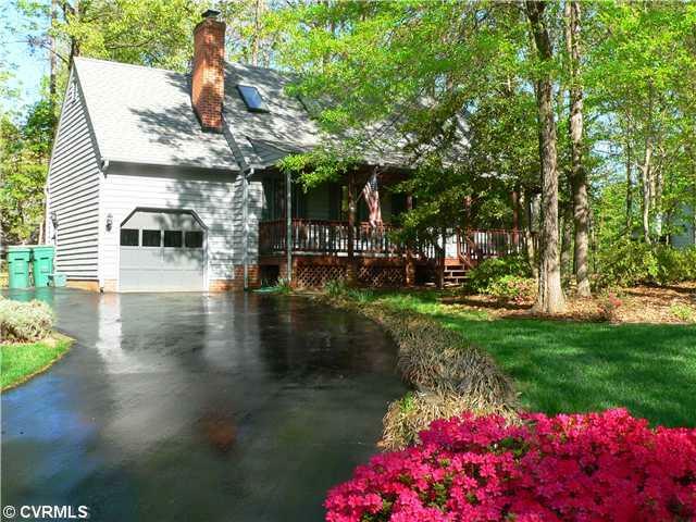 Property Photo:  13607 Velvet Antler Trail  VA 23112 