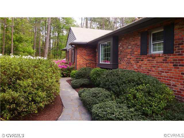 Property Photo: 7757 Whittington Drive VA 23225