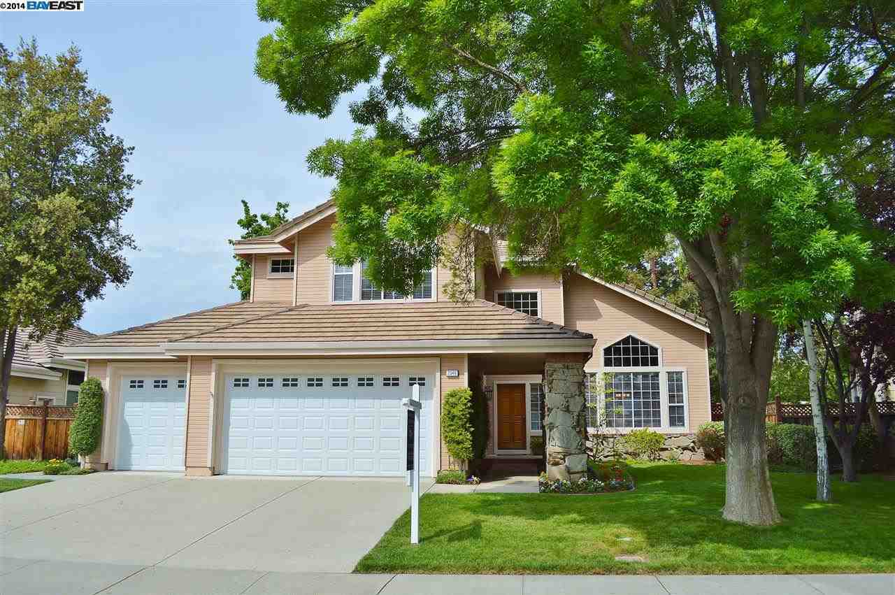 Property Photo:  2046 Palmer Dr  CA 94588-2686 